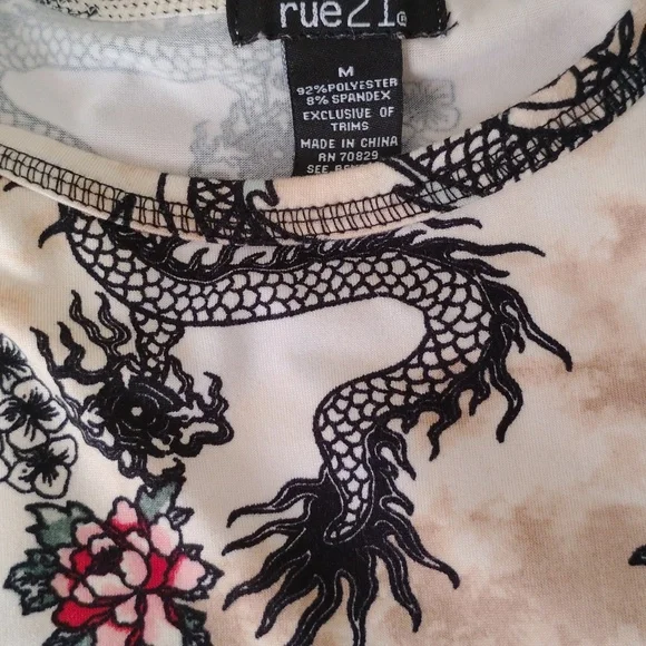 Rue 21 Womens Black/Red Dragon Asian Print Floral Bodysuit Sz M Fairy Grunge Y2K - Picture 4 of 6